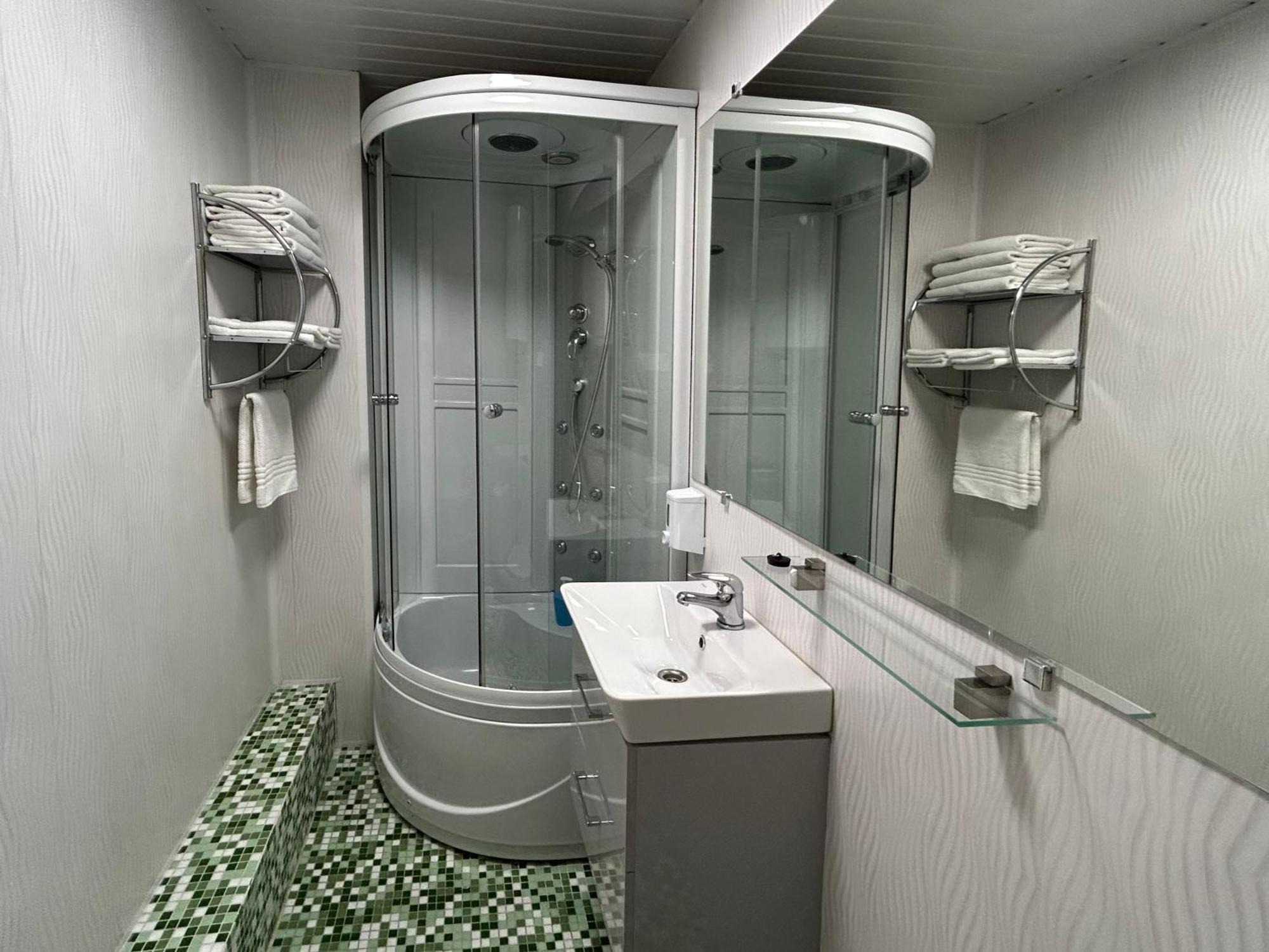 A1 Apartments With Free Parking Рига Екстер'єр фото
