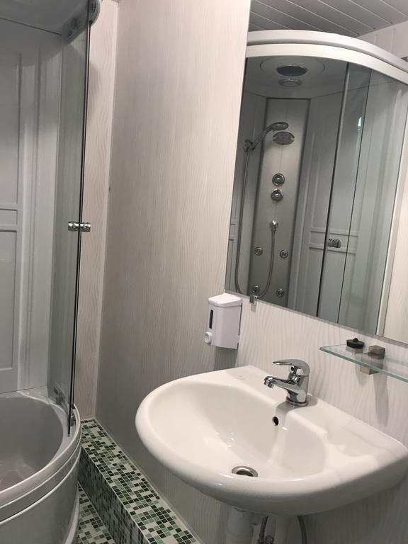A1 Apartments With Free Parking Рига Екстер'єр фото