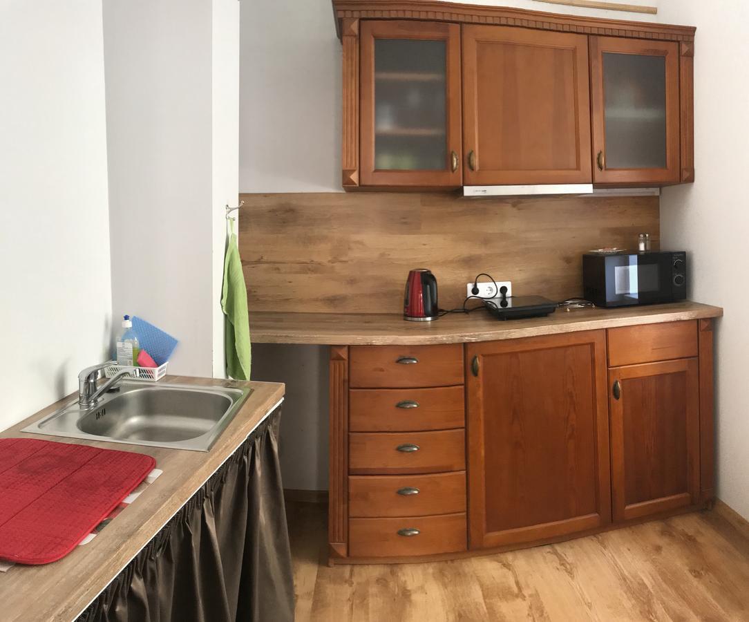A1 Apartments With Free Parking Рига Екстер'єр фото